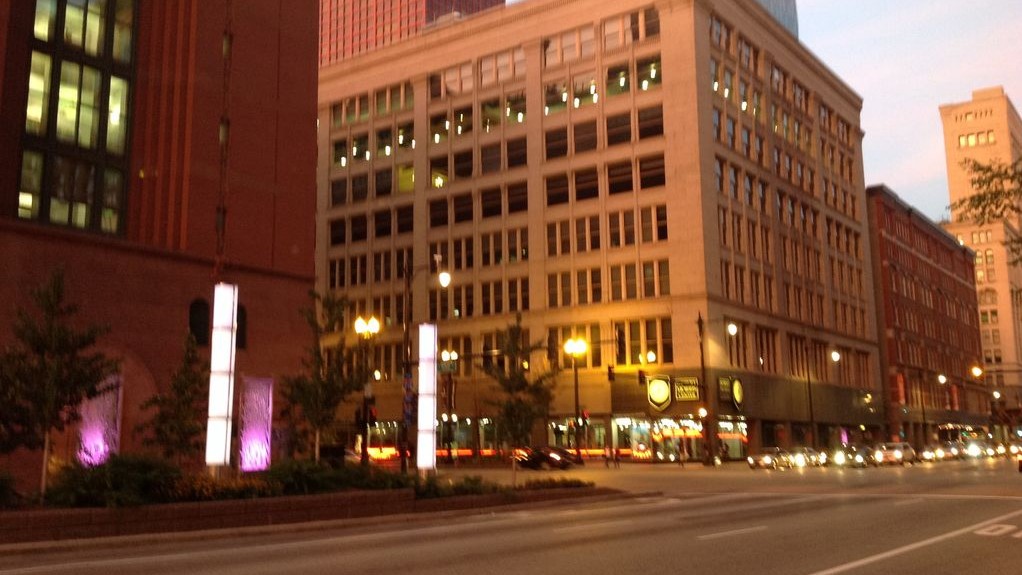 Street-level low light example from Downtown Chicago Loop River North, cropped to show the local street context.
